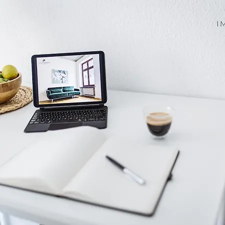 아파트 Serviced Mit Netflix Und Wlan Im Zentrum *