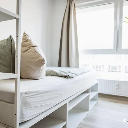 Apartamento Serviced Mit Netflix Und Wlan Im Zentrum Magdeburgo
